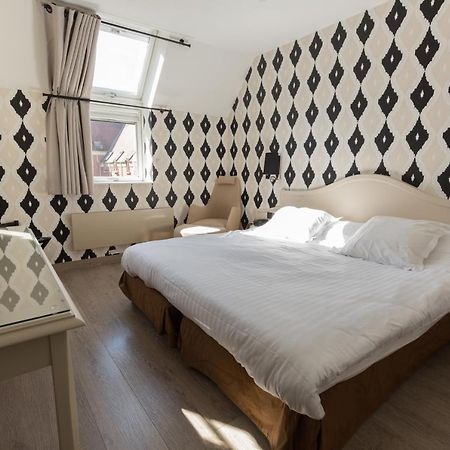 Cit'Hotel - Hotel Le Cedre Noyon Bagian luar foto