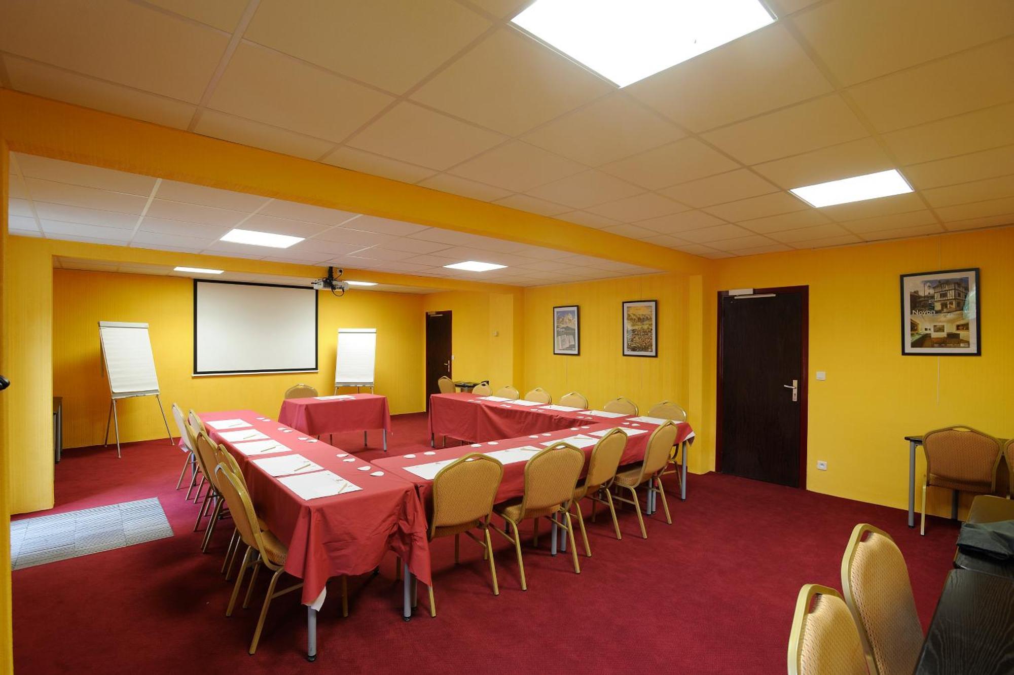 Cit'Hotel - Hotel Le Cedre Noyon Bagian luar foto