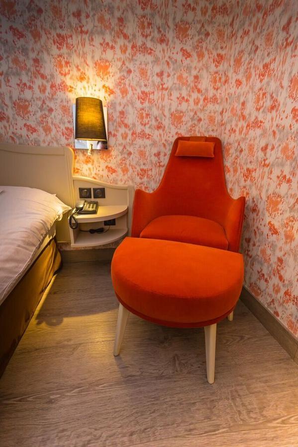 Cit'Hotel - Hotel Le Cedre Noyon Bagian luar foto